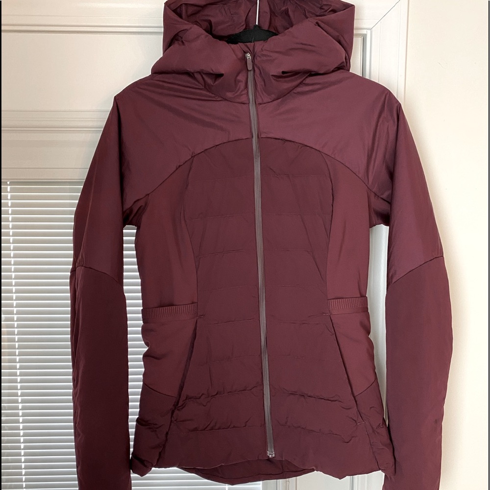 Lululemon “ Down for it all “ jacket Sz 8